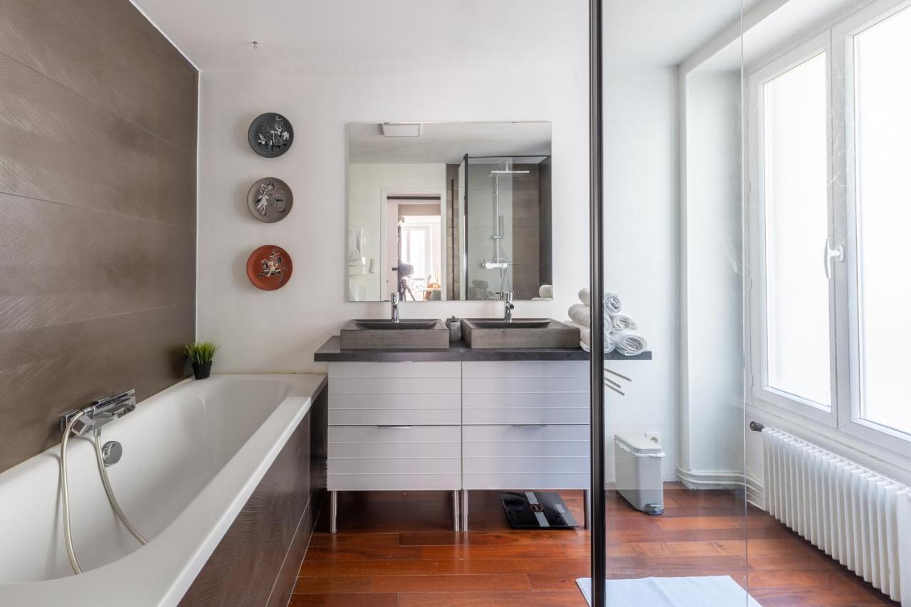 90m2 Renove - Terrasse En Plein Coeur De Apartment